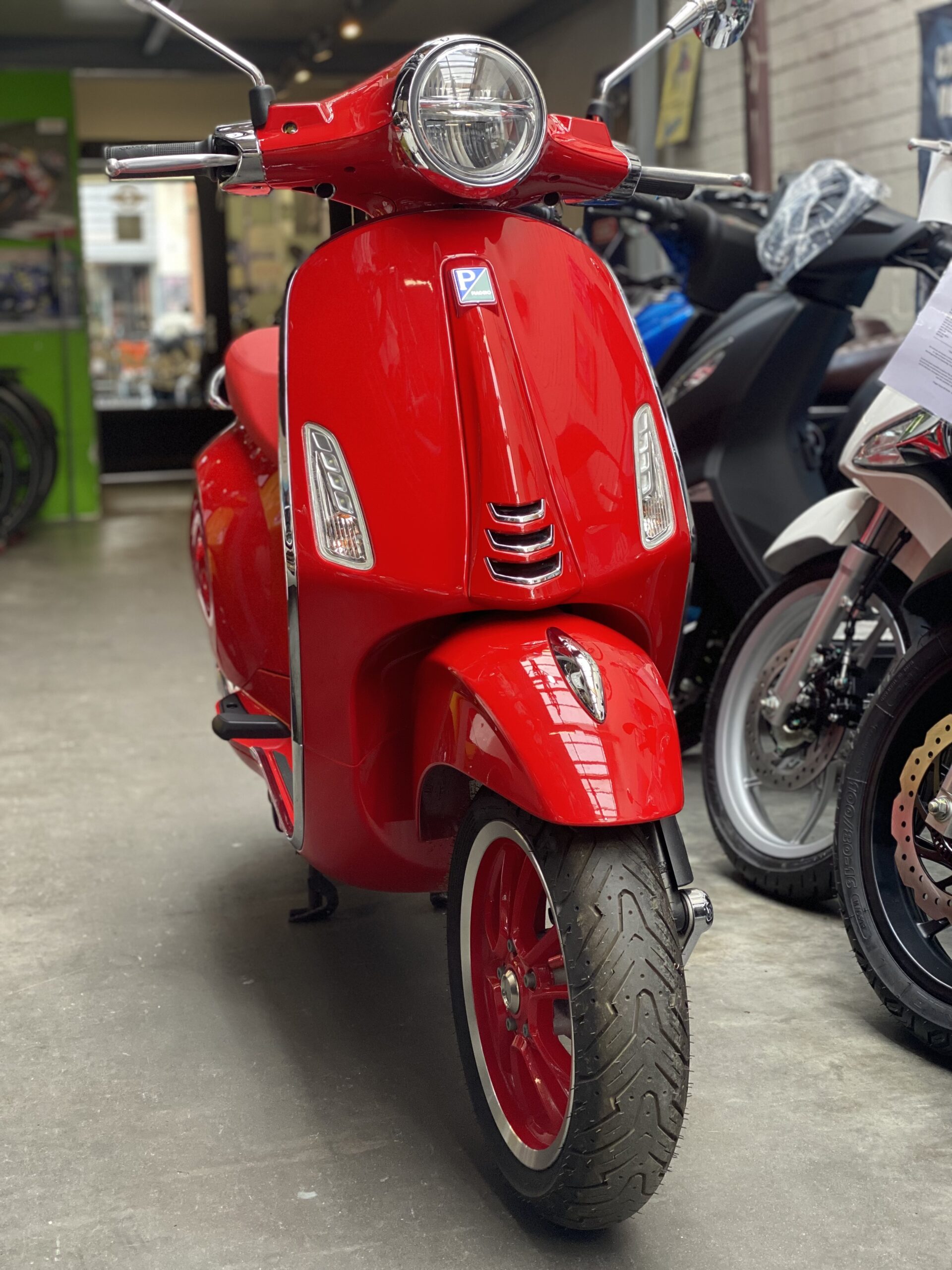 Vespa Primavera 125 E5 RED 2021 238KM